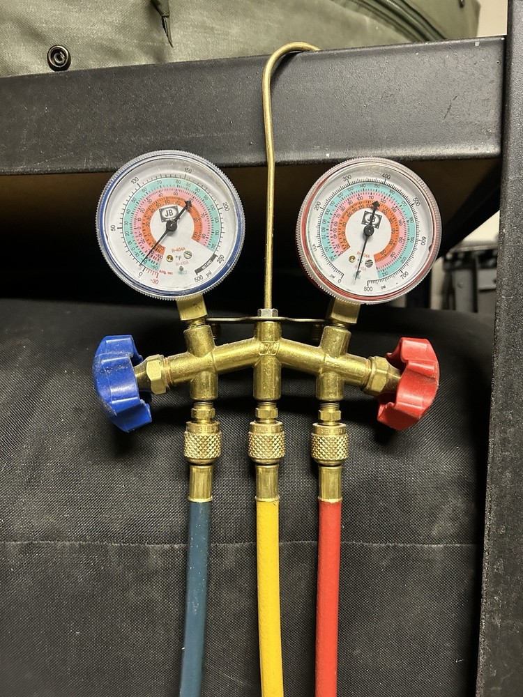 JB Industries Manifold Gauge