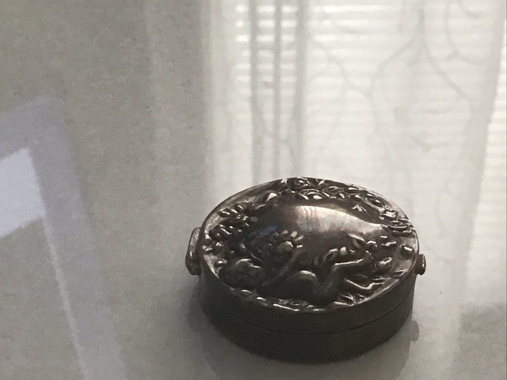Antique Sterling Silver Ornate Trinket/Pill Box