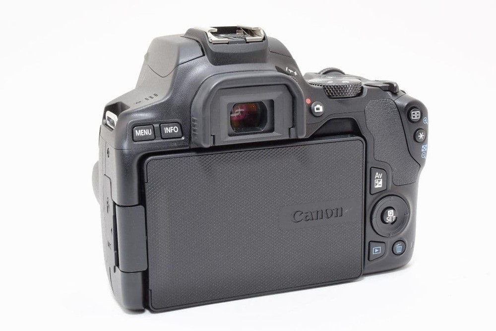 Canon EOS KiSX10 874716
