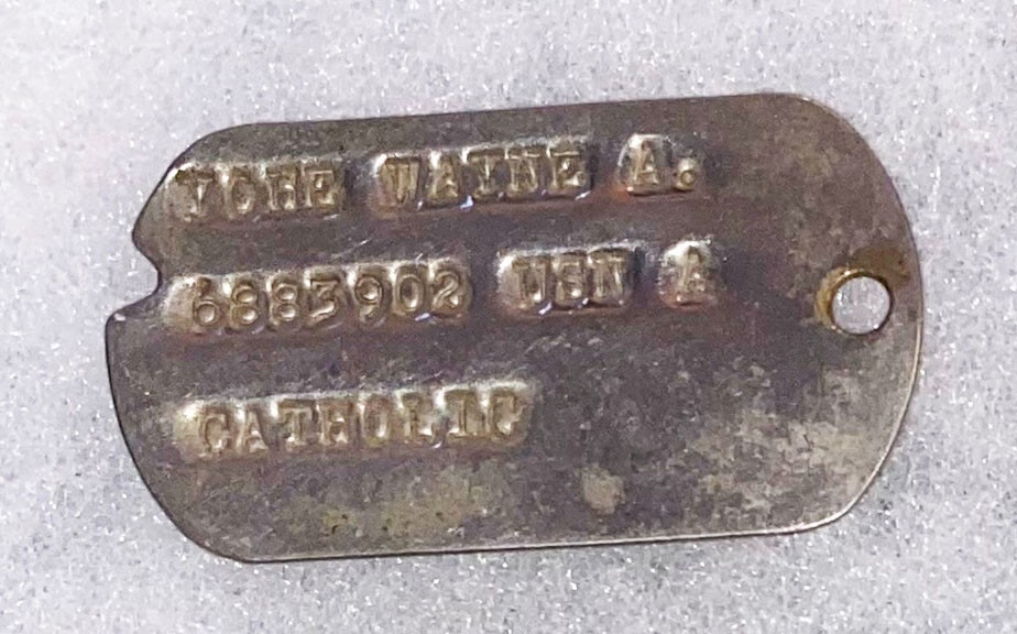 Post-WWII USN Wayne Yohe Single Dog Tag