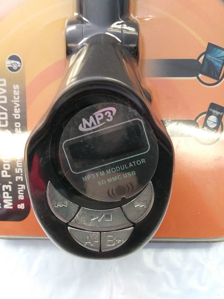 Duracell FM Transmitter MP3 Radio Modulator SD Card MMC USB Flash Drive