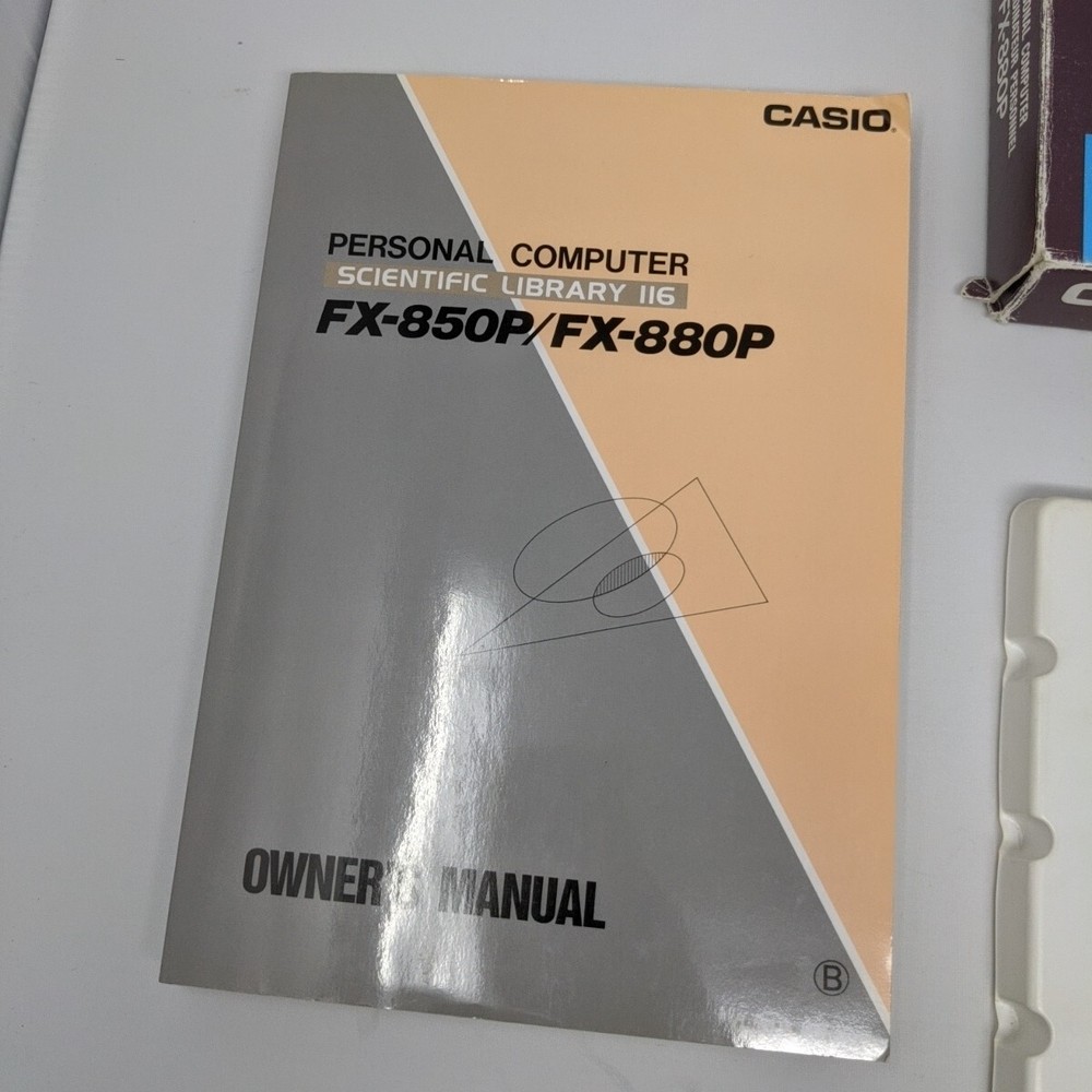 CASIO FX-880P Personal Computer Calculator 116 lib 32k Basic - Works (Vintage)