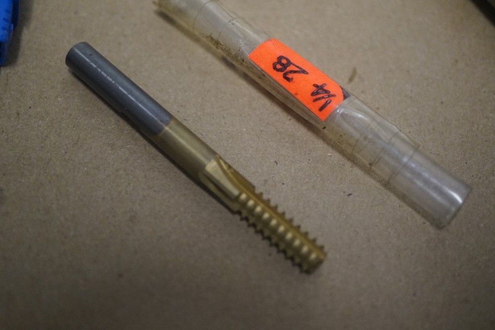 1/4-28 Solid Carbide Thread Mill