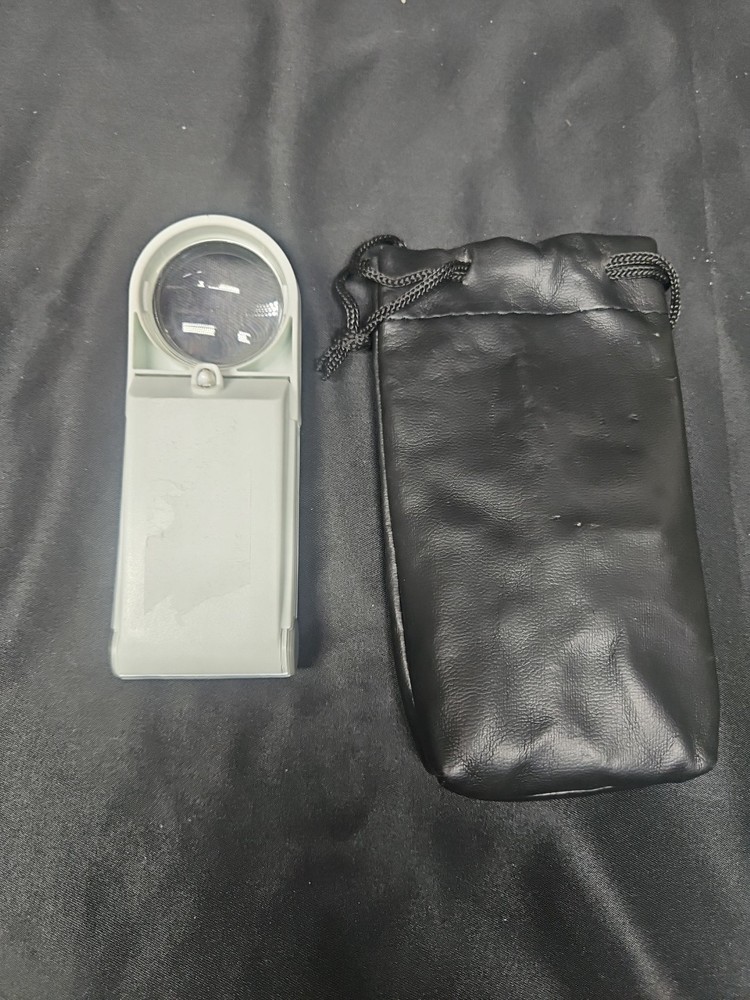 Reizen Maxi Brite Handheld Magnifier