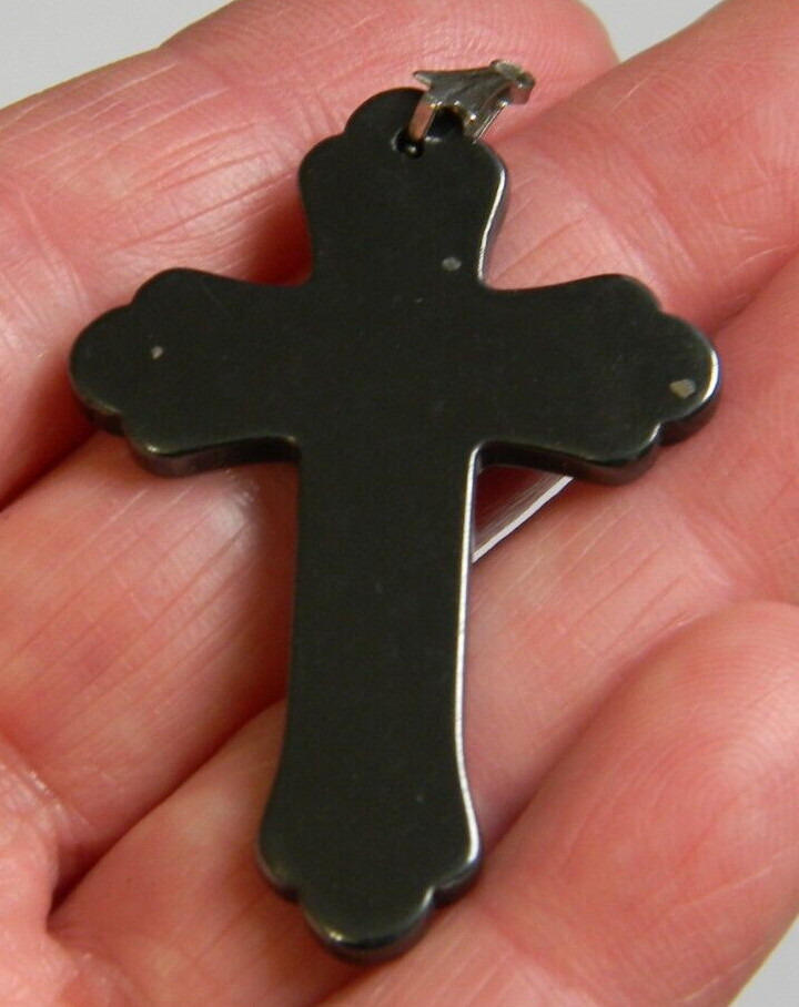 Religious trefoil hematite cross pendant