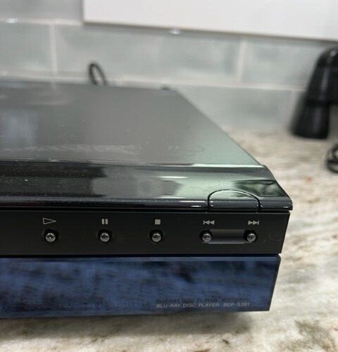 Sony Blu-Ray Disc Player Model BDP - S301 Tested Working No Remote