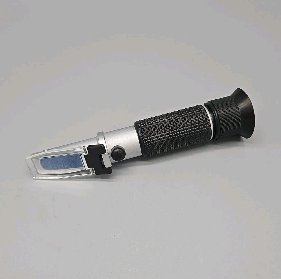 Brix WZ-113 0-32% Refractometer with ATC
