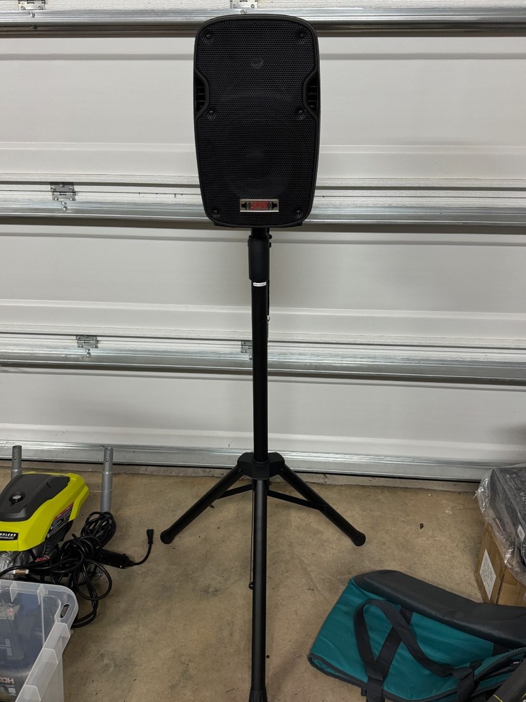 SAVI Sound System - Active Speaker, Passive Speaker, and the two tripods - NEW