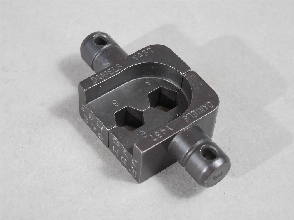 Daniels Crimp Die Head Y437 Used