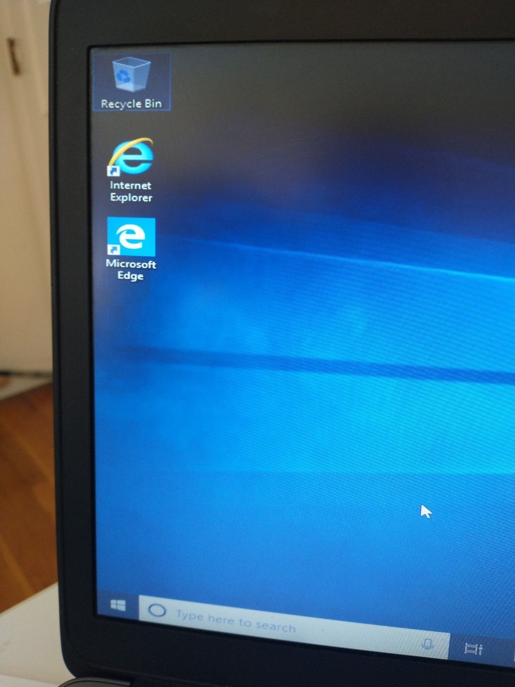 Old Windows 10 (Version 1809 – OS Build 17763.55) Bootable USB