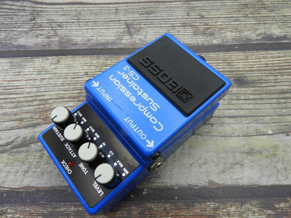 BOSS CS-3 Compression Sustainer Effects Pedal w/box from japan