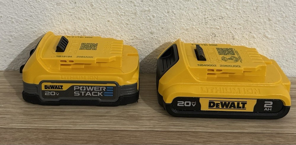 DEWALT DCF845D1E1 20V MAX XR Impact Driver Kit