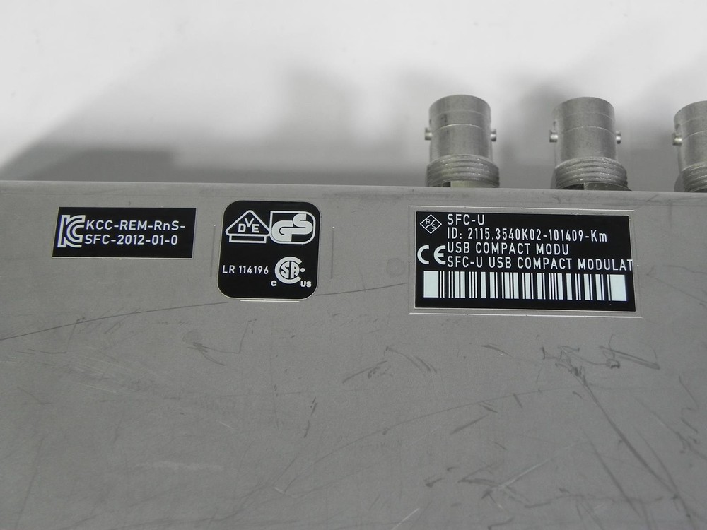 ROHDE & SCHWARZ SFC-U USB Compact Modulator Test Signal Generator