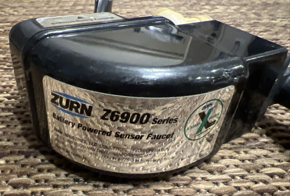 Zurn P6900-B-L Electronics Module *UNTESTED*