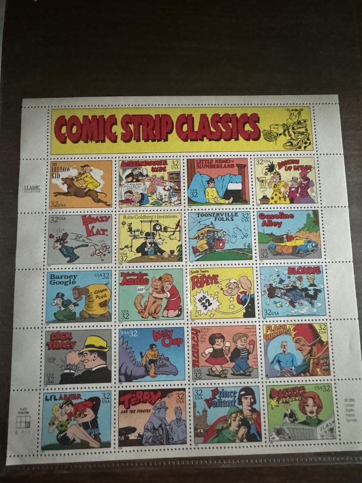 Scott #3000 Comic Strip Classics Pane of 20 32¢ Stamps (1996)