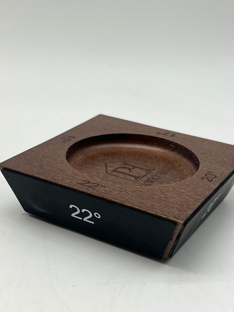 Rolling Knife Sharpener with Leather Strop and 15, 17, 20 & 22 Degree Angles
