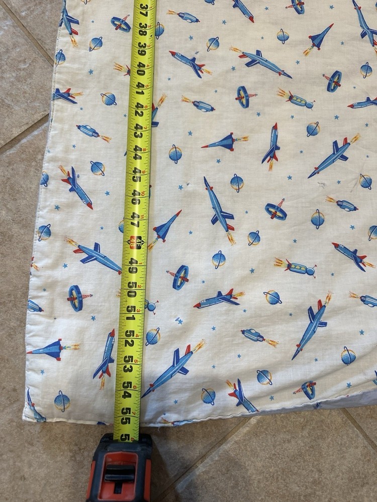 Cutters Handmade blue and white geometric pattern quilt