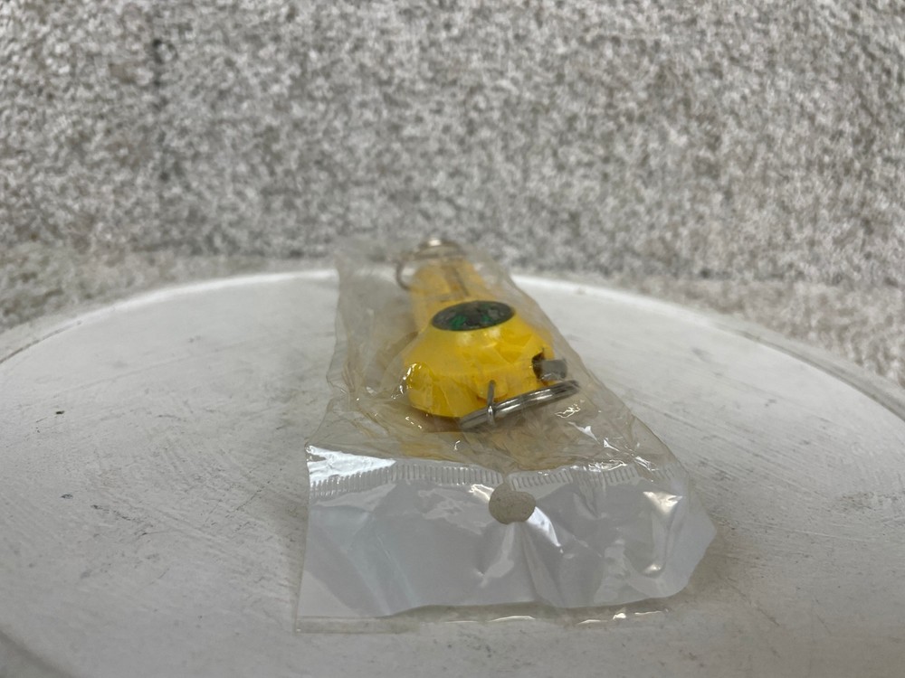 Multi Purpose Outdoor Tool Portable Handheld Pocket Compass Hanging Scale Yellow