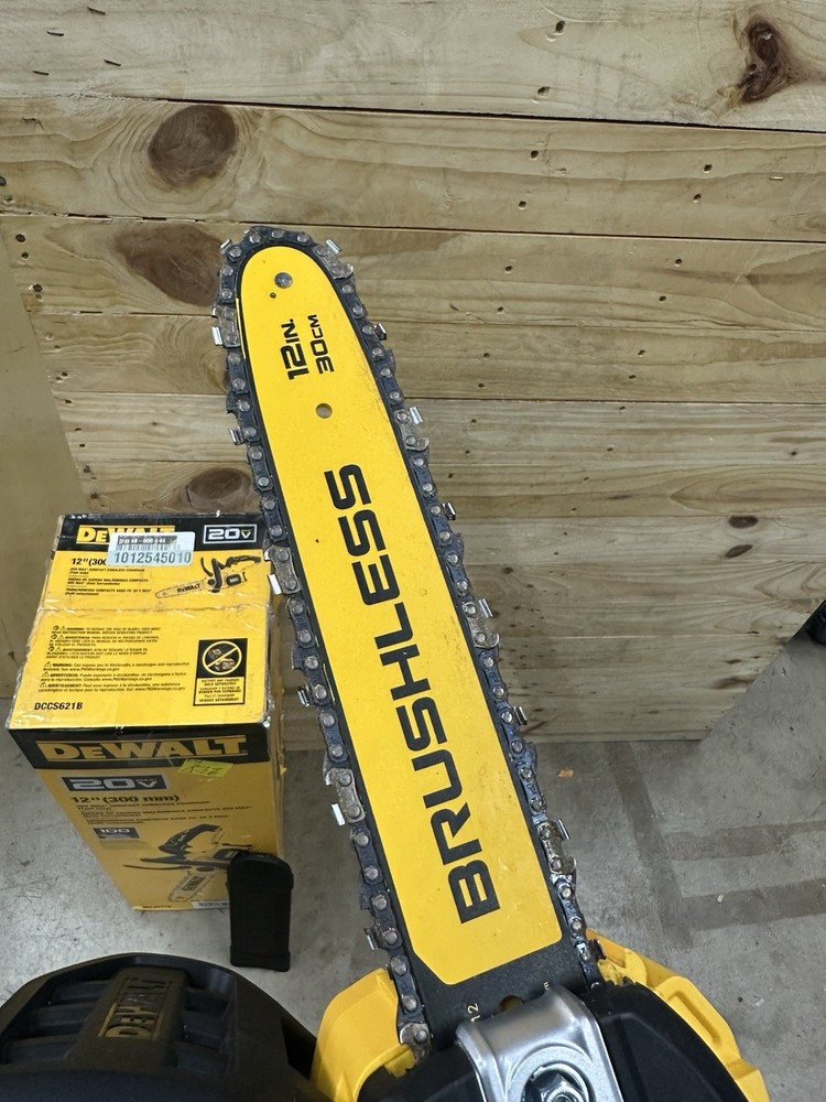 DeWalt DCCS621B 20V MAX 12" Cordless Chainsaw (Tool Only) Used