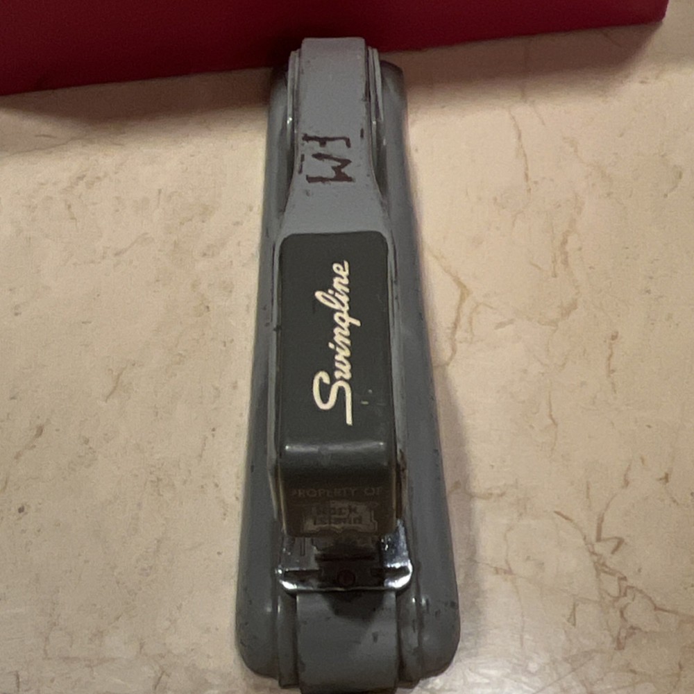 Swingline 27 Standard Stapler, Gray Desk Stapler, Model 27