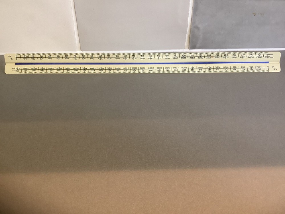 Vintage Blundell Harling Triangular Architects / Engineers Metric Scale Rule