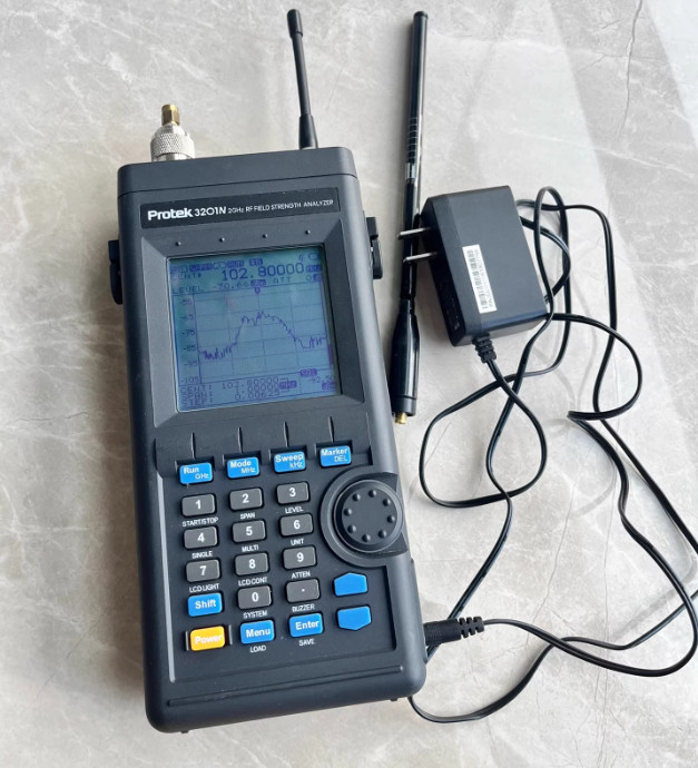 1pcs Protek 3201N handheld field strength meter