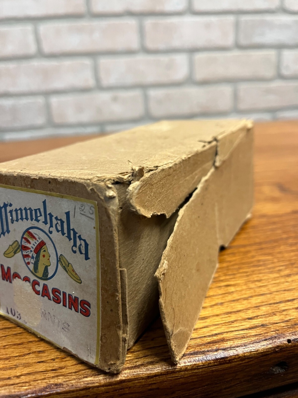Vintage 1930s Minnehaha Moccasins Child's Empty Shoe Box Indian Native American