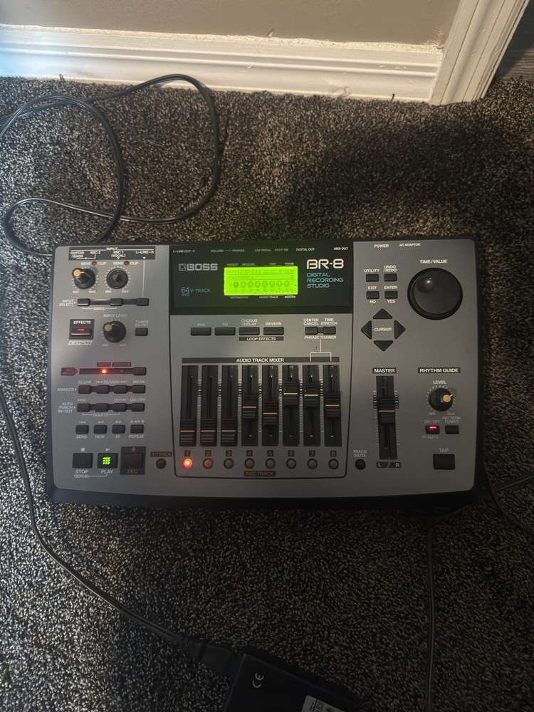Boss BR-8 Digital Recording Studio