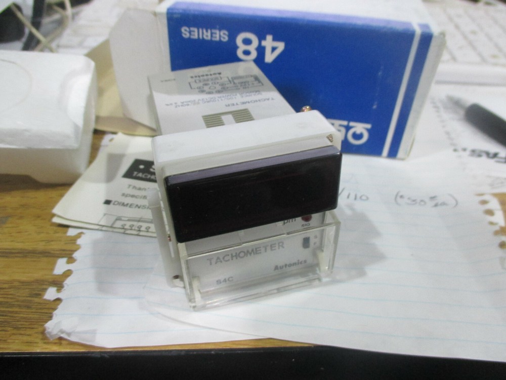 Autonics digital tachometer Model S4C-AC100/110