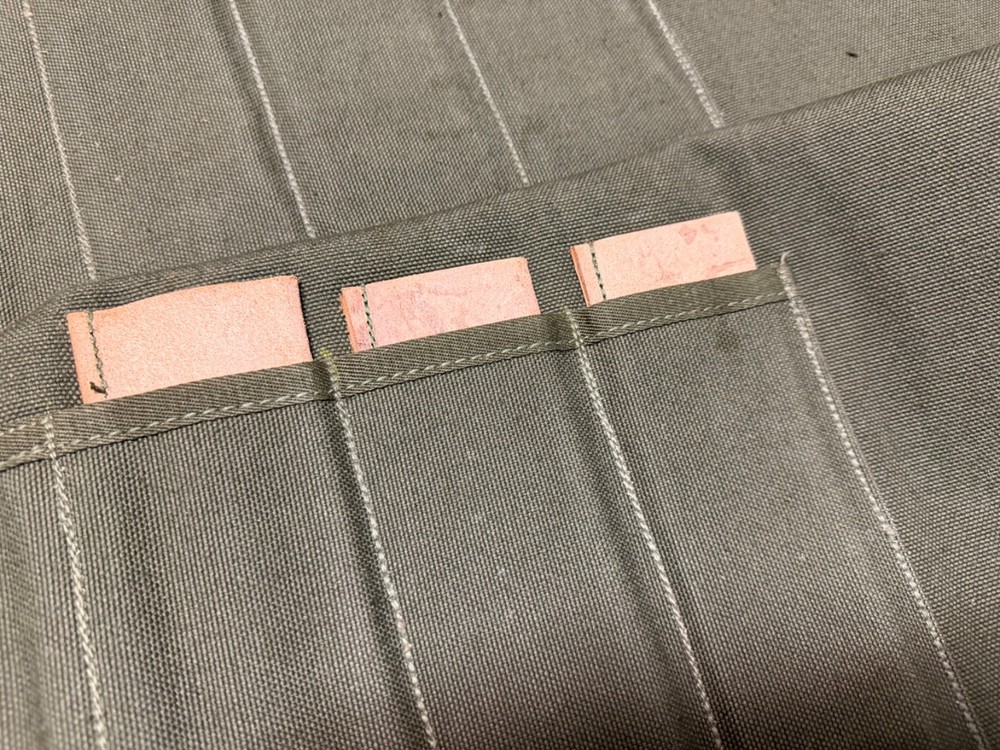 ORIGINAL WWII US ARMY BUTCHERS OUTFIT TOOL STEAK KNIFE UTENSILS ROLL & INSERTS