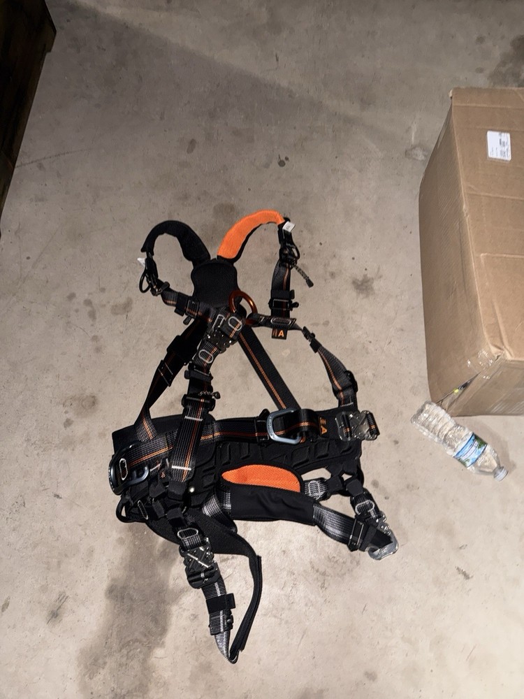 Skylotec Adjustable Climb Harness (M/L)