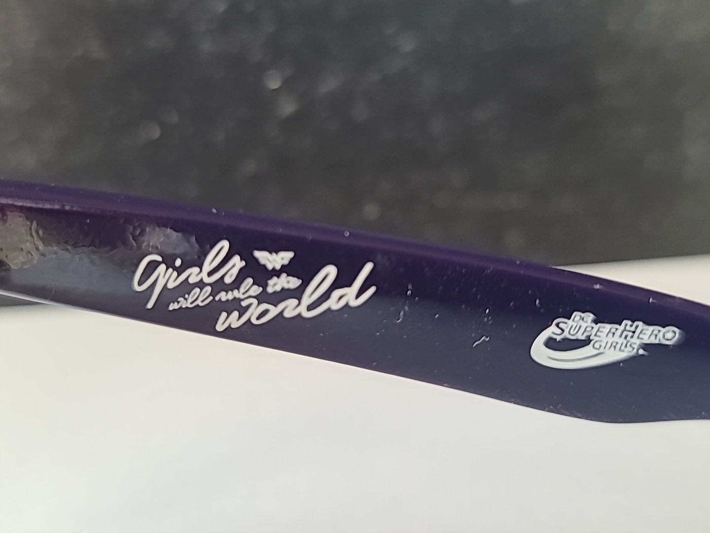 DC Comics Super Girl Sunglasses Panoeyewear