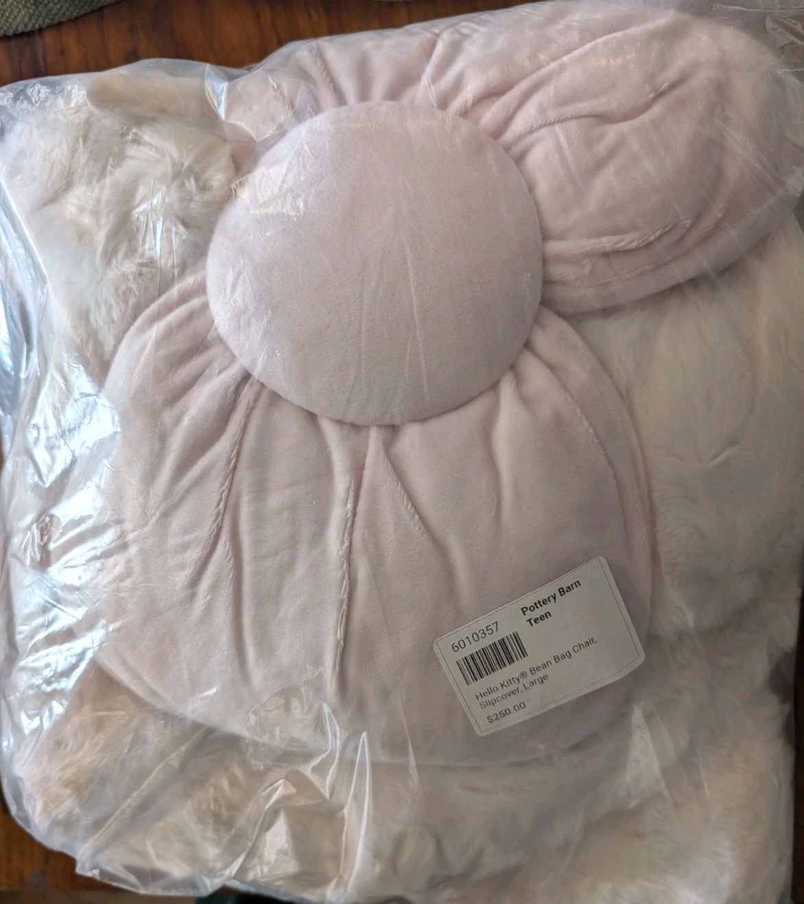 POTTERY BARN TEEN Hello Kitty® Bean Bag Chair Slipcover Only-Large-OPEN BOX