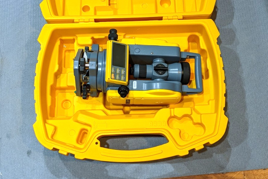 Spectra Precision DET-2