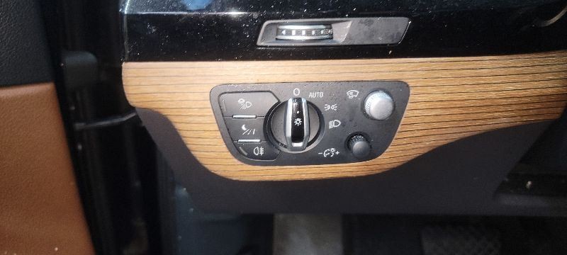 2017 Audi Q7 Camea/Projector Left Driver Blind Spot Module