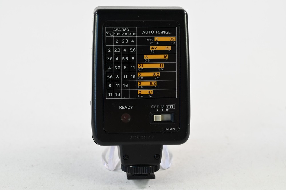 Nikon SB-18 Speedlight Flash #G523