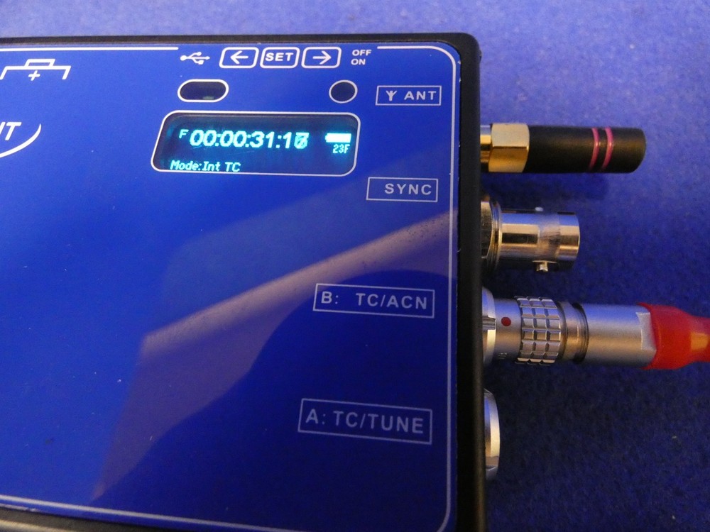 Ambient Recording ACL 204 Lockit Clockit Timecode & Sync Generator w/Antenna