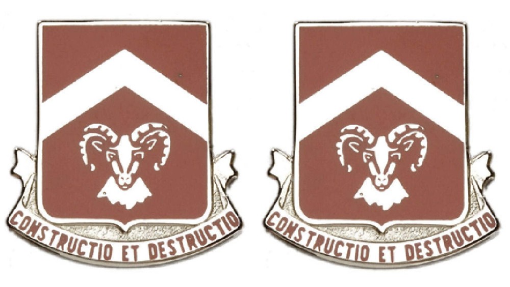 40th Engineering Battalion Distinctive Unit Insignia - Pair - CONSTRUCTIO ET DES