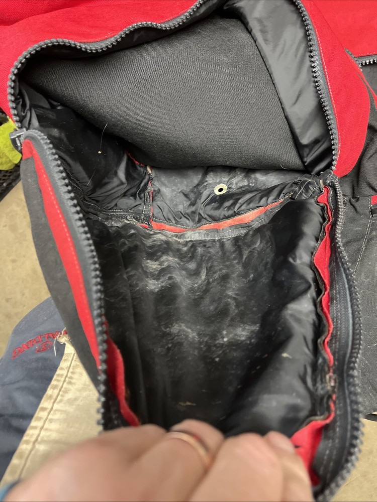 Oceanic Datamax Pro Air Scuba Dive Computer Console With Dive Bag & Regulators