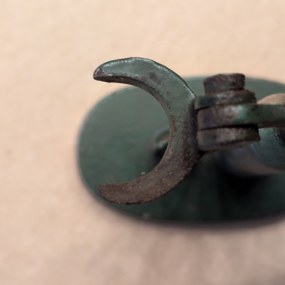 VINTAGE Bridgeport Gun Implement BGI Capper Decapper for 10 Ga