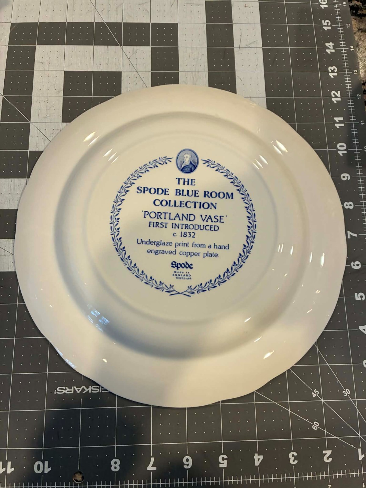 Spode Blue Room Georgian Collection Plates Made in England Mint