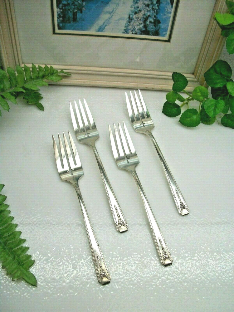 4   Oneida Community Silver    MILADY   Silverplate  Salad Forks