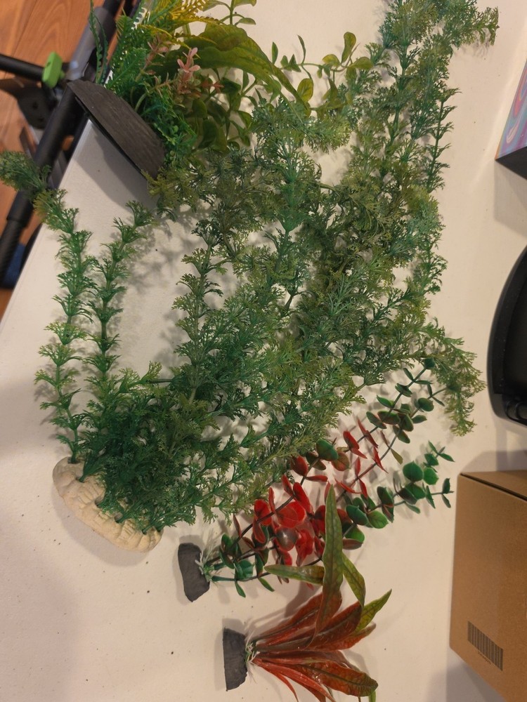 Mixed Size Fake Aquarium Plant Bundle
