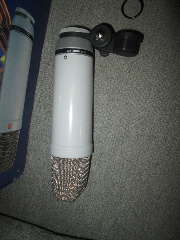Rode NT1 Condenser Microphone