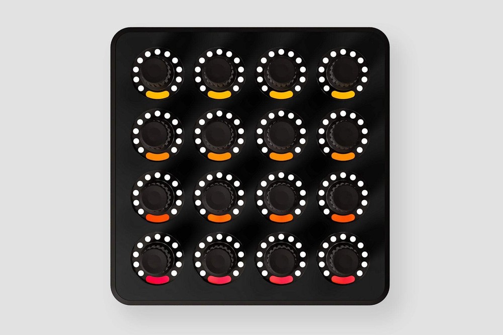 DJ TechTools Midi Fighter Twister - 16 Endless Encoder MIDI Controller