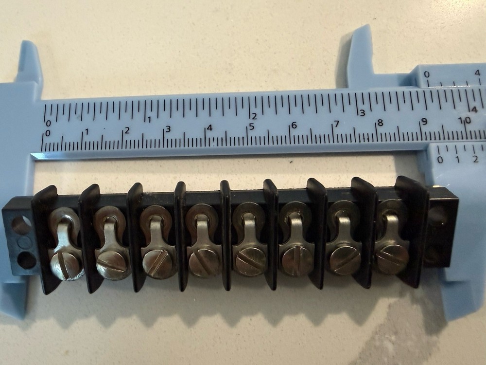 CINCH TERMINAL BLOCK BARRIERS (4 PCs)