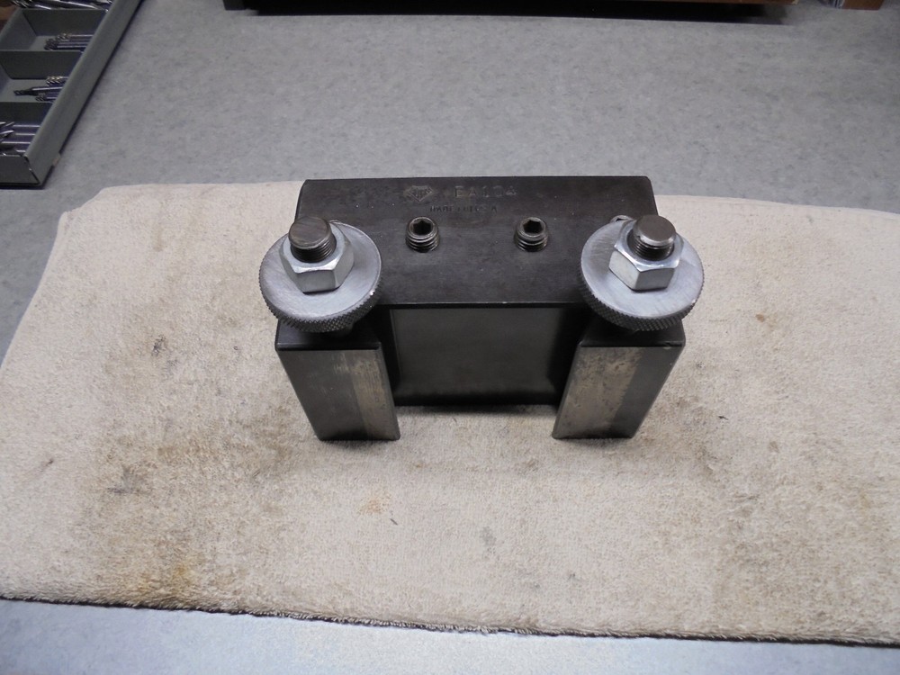 ALORIS EA104 BORING BAR HOLDER 2-1/2 BORE
