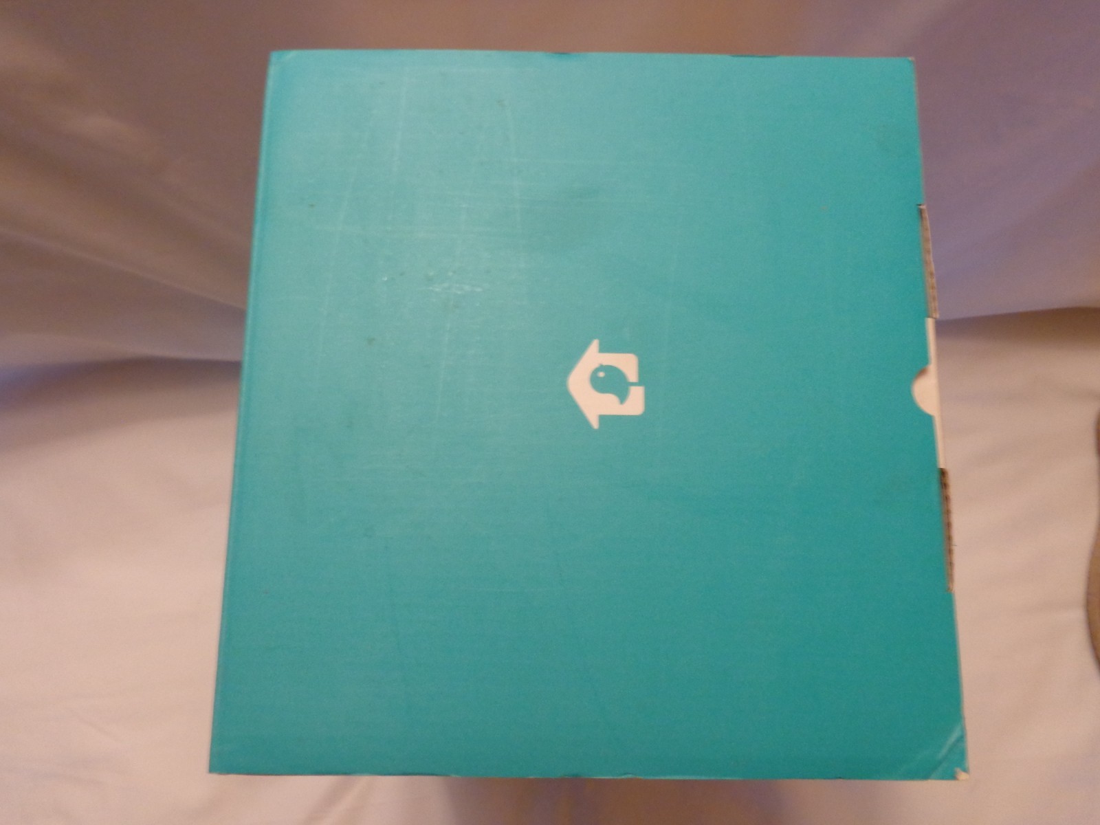 Birdfy Smart Birdhouse, New, Solar Powered, Waterproof, Camera