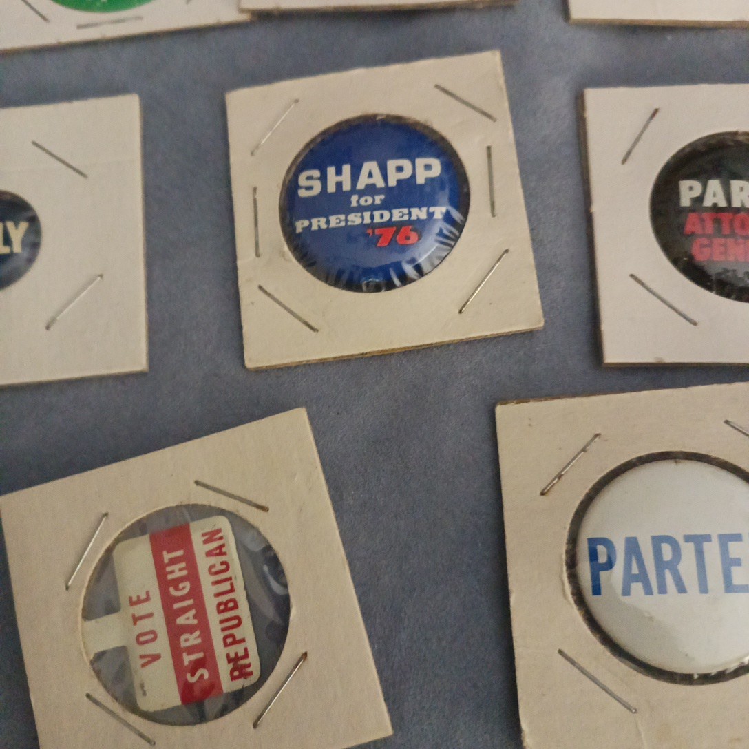 Lot of 40 Chicago Illinois local political pinback button pin.1960-1980s