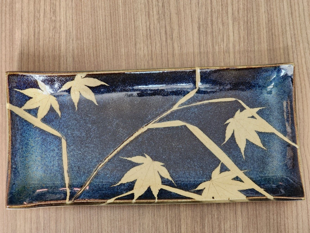 Kaleidoscaope Pottery Medium Dark Grass Patterned Blue Tray